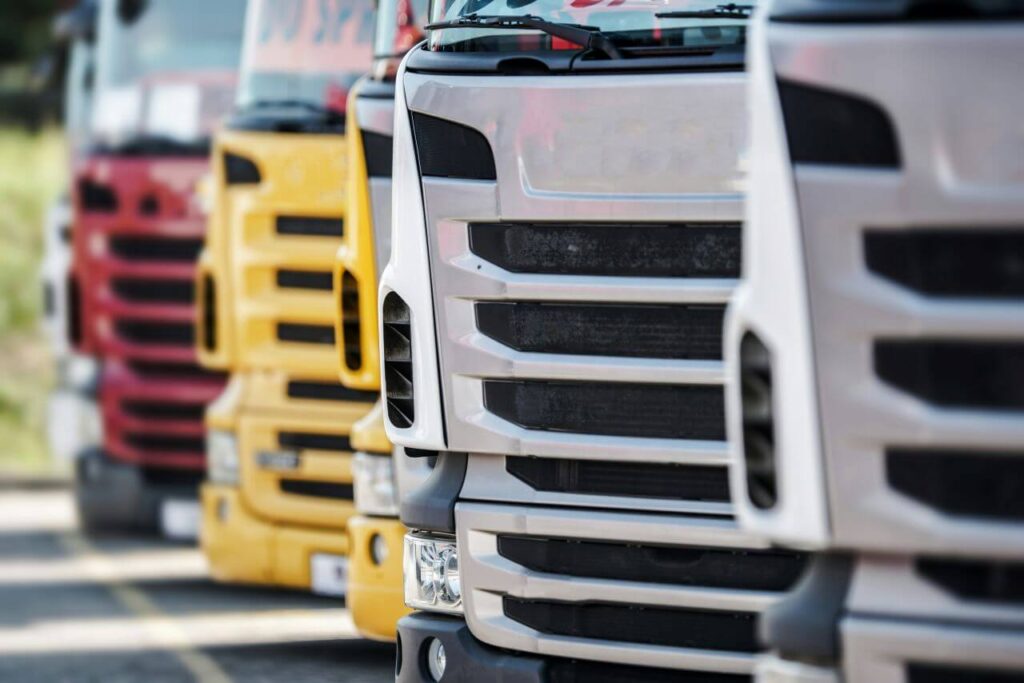 flota samochodów firmy transportowej
